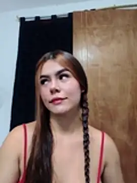 EmiNavarro online show from July 11, 8:53 pm