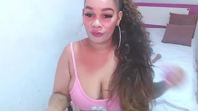 HELETRAS online show from February 17, 2:25 pm