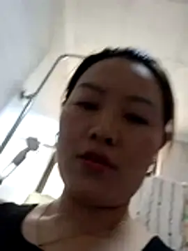 Jennie dogy online show from April 12, 2:48 am