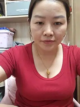 Snapshot of Jennie_dogy chatting on May 29, 12:22 pm Jennie dogy online show from May 29, 12:22 pm