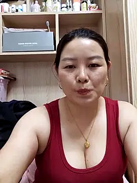 Snapshot of Jennie_dogy chatting on June 14, 6:03 am Jennie dogy online show from June 14, 6:03 am