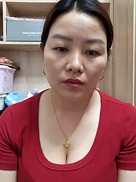 Snapshot of Jennie_dogy chatting on June 11, 1:16 am Jennie dogy online show from June 11, 1:16 am