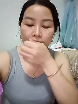 Jennie dogy online show from April 9, 12:22 pm