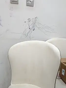 Jennie dogy online show from April 2, 3:51 pm
