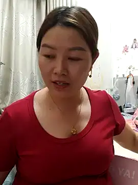 Snapshot of Jennie_dogy chatting on May 6, 3:27 pm Jennie dogy online show from May 6, 3:27 pm