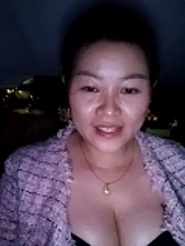 Jennie dogy online show from April 22, 3:19 pm