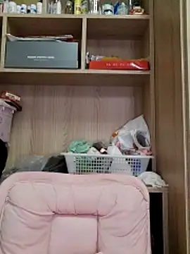 Snapshot of Jennie_dogy chatting on June 5, 2:49 am Jennie dogy online show from June 5, 2:49 am