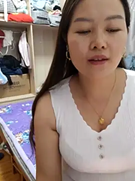 Jennie dogy online show from April 23, 6:31 am
