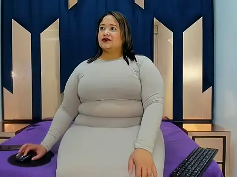 bustyy juicyrx online show from February 21, 12:40 pm