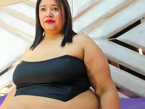 bustyy juicyrx online show from February 12, 12:27 pm