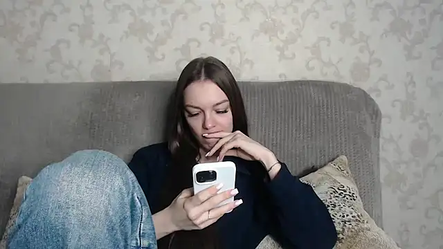 CandyGyrl online show from March 27, 1:03 am