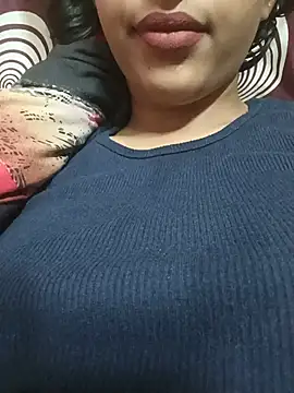 Snapshot of komalsharma99 chatting on May 21, 7:22 pm komalsharma99 online show from May 21, 7:22 pm