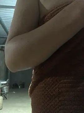 Cheng baby online show from April 8, 12:50 pm