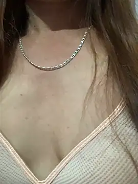 Lavi bbaby online show from February 12, 2:39 pm