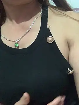 Lavi bbaby online show from February 15, 12:22 am