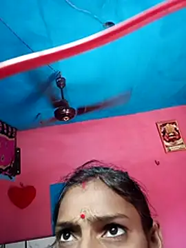 Snapshot of Hot_bho46 chatting on April 10, 8:54 am Hot bho46 online show from April 10, 8:54 am