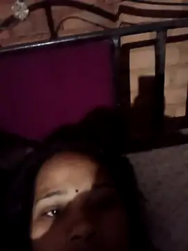 Hot ree64 online show from April 5, 11:44 pm