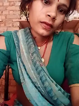 Snapshot of Hot_ree64 chatting on February 20, 6:26 am Hot ree64 online show from February 20, 6:26 am