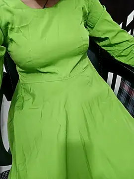 riyashrma00 online show from March 17, 7:11 am