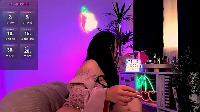 KatherineSwan online show from February 22, 5:25 pm