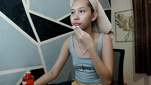 Charming lexi online show from April 10, 9:27 am