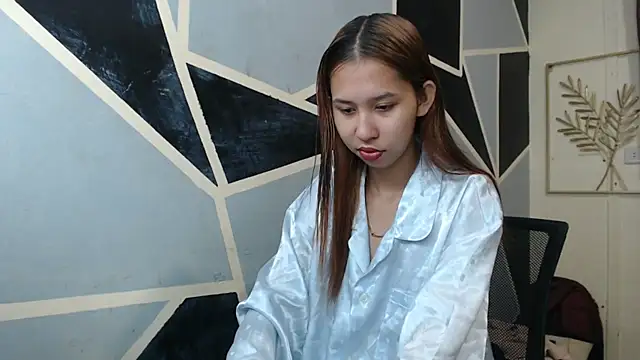 Snapshot of Charming_lexi chatting on April 20, 10:07 am Charming lexi online show from April 20, 10:07 am