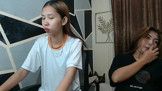 Snapshot of Charming_lexi chatting on May 27, 11:06 am Charming lexi online show from May 27, 11:06 am
