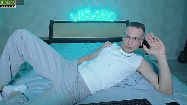 Lstfl Wizard online show from March 6, 6:58 pm