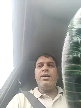 Snapshot of indiandesivillegeboy chatting on July 10, 4:23 am indiandesivillegeboy online show from July 10, 4:23 am