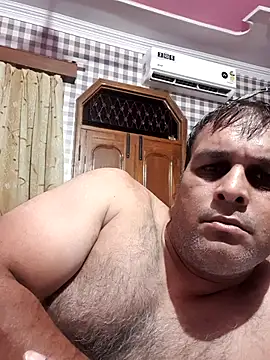 Snapshot of indiandesivillegeboy chatting on June 1, 5:12 pm indiandesivillegeboy online show from June 1, 5:12 pm