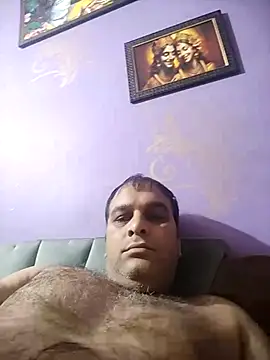 Snapshot of indiandesivillegeboy chatting on July 13, 2:44 am indiandesivillegeboy online show from July 13, 2:44 am