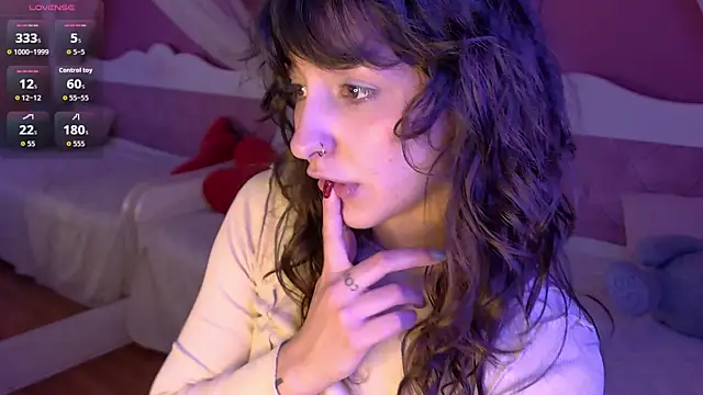 AngelaCox online show from April 12, 6:16 am