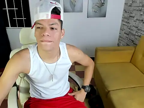 Andres sant  online show from February 6, 9:49 am