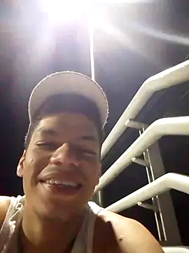 Andres sant  online show from March 31, 3:19 am