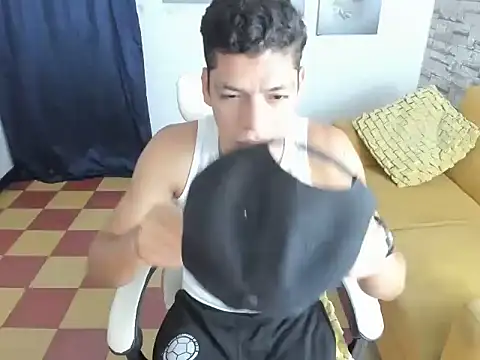 Andres sant  online show from March 18, 3:09 am