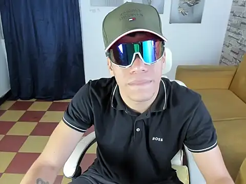 Andres sant  online show from March 10, 4:27 am