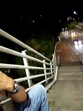 Andres sant  online show from April 1, 4:47 am