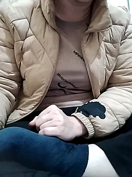 LiilyZi online show from February 26, 12:54 am