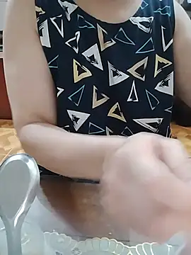 LiilyZi online show from May 26, 10:08 pm
