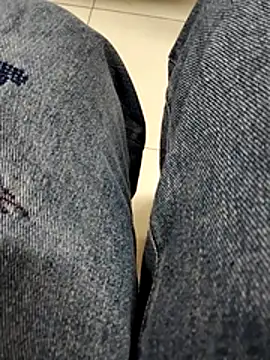 LiilyZi online show from February 7, 1:02 am