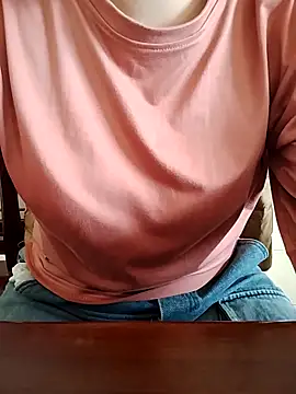 LiilyZi online show from March 16, 1:46 am