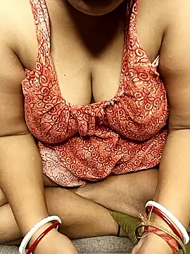 Snapshot of R_Queen chatting on May 14, 6:16 pm R Queen online show from May 14, 6:16 pm