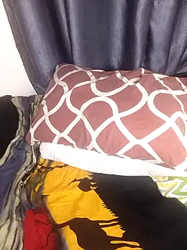 Sisy2026 online show from April 12, 8:23 pm