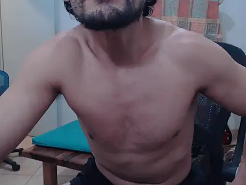 Snapshot of luli-indio chatting on February 14, 7:30 am luli-indio online show from February 14, 7:30 am