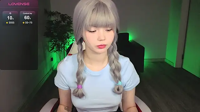 PONKY PINKY online show from May 30, 3:24 am