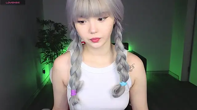 PONKY PINKY online show from May 9, 3:43 am