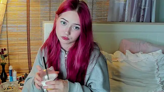 Snapshot of LustfulBambi chatting on May 11, 1:01 pm LustfulBambi online show from May 11, 1:01 pm