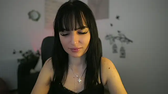 Shiningstarnew18 online show from February 12, 8:08 pm