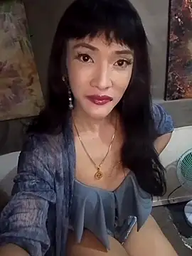 Snapshot of GeorginaLove09 chatting on June 15, 8:47 am GeorginaLove09 online show from June 15, 8:47 am