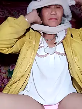 witch-xx online show from February 26, 7:25 pm